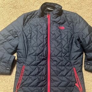 Women’s North Face light jacket-Navy/Pink